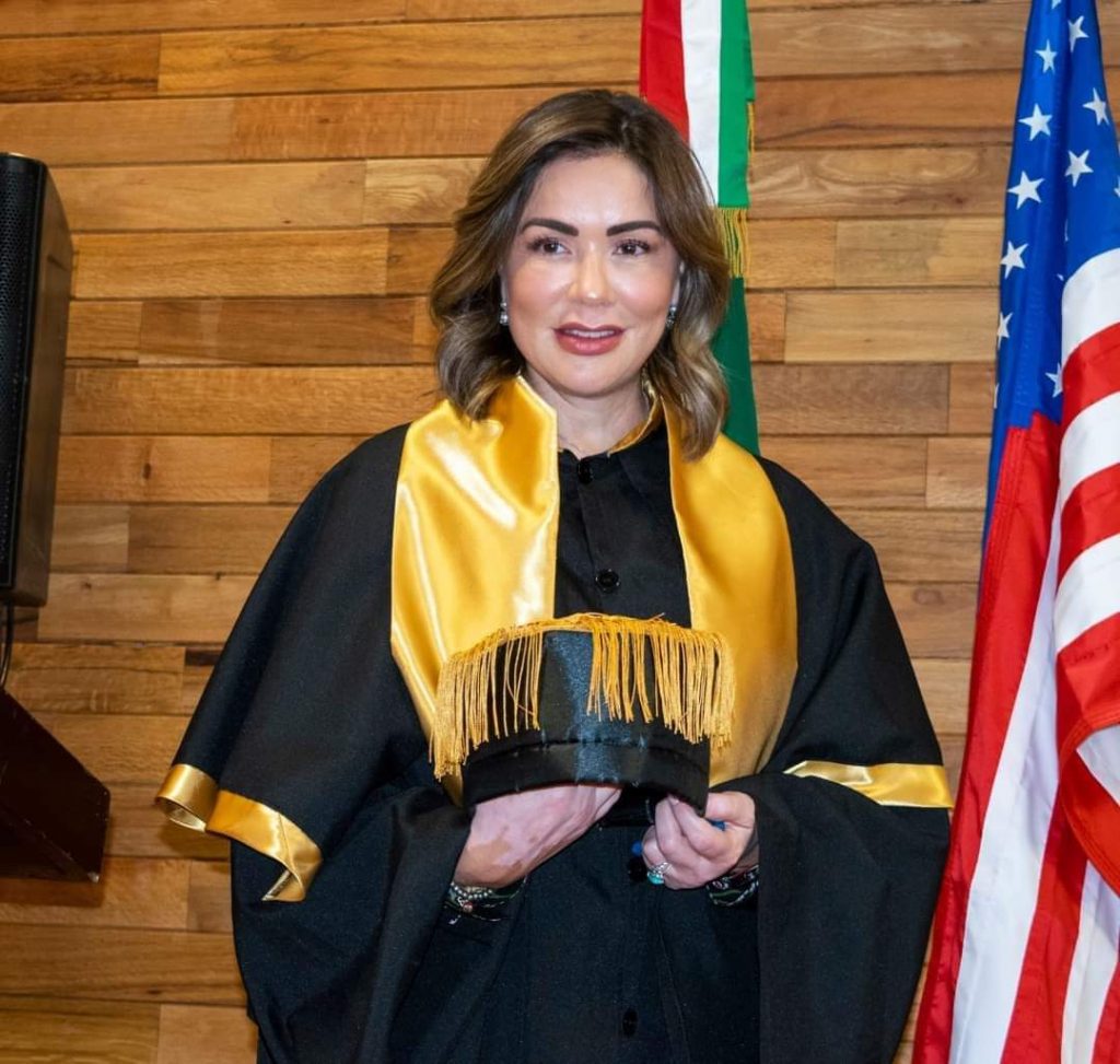 Embajadora Washington D.C.   Dra. Nadja Giuffrida