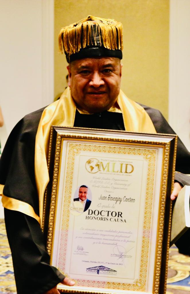 Dr. Juan Baxcajay Cantero Embajador de Florida